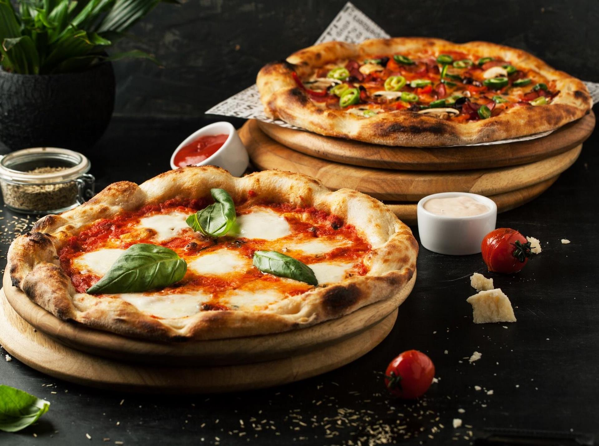 les pizzas Services de mécanique générale à Livry-Gargan